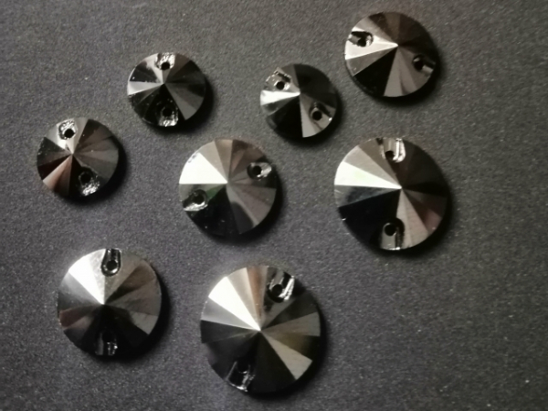 Sew-on Stones K3061 Jet Hematite M12,0 - 1 Stck.